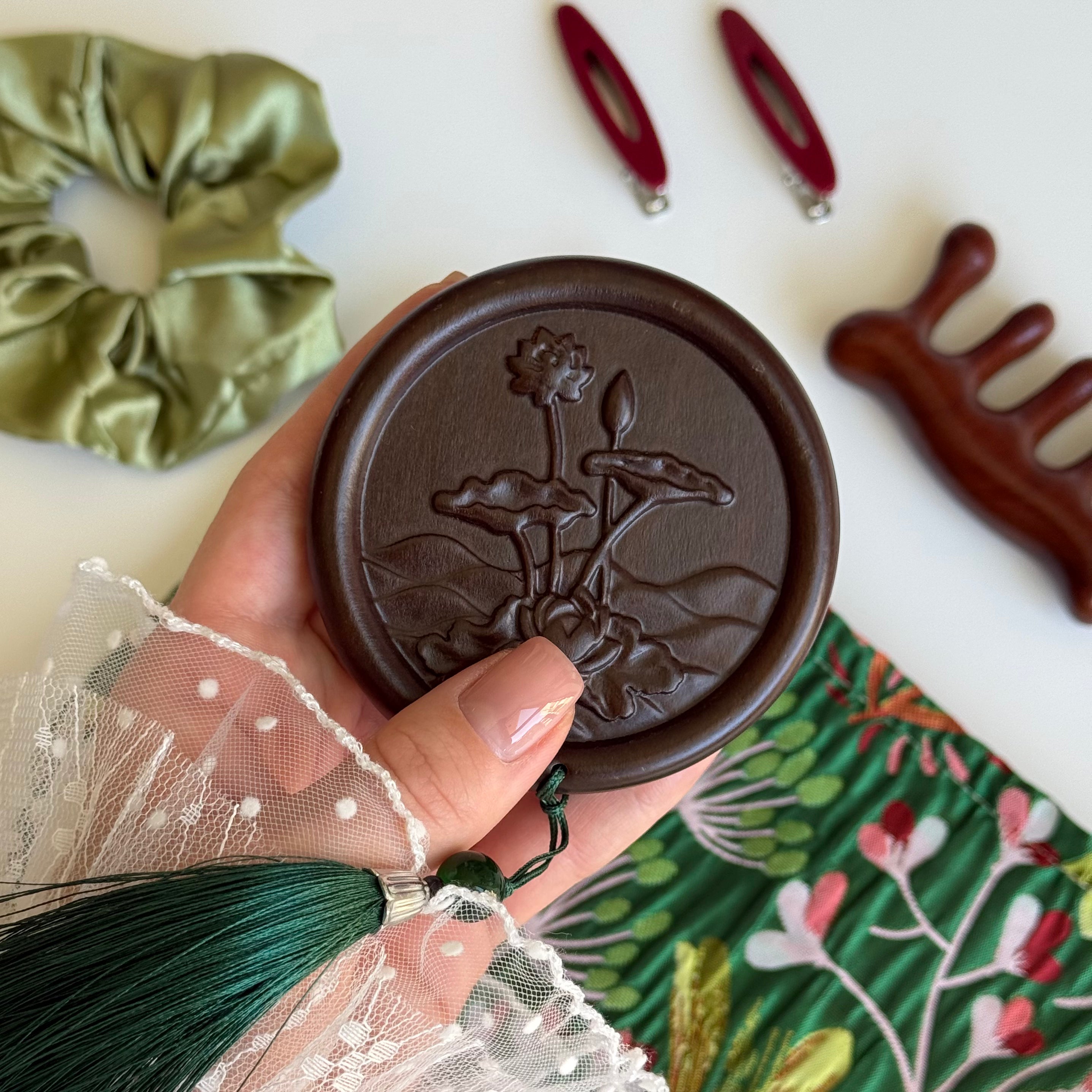 White Lotus | Hair Accessories Self-Care Gift Set